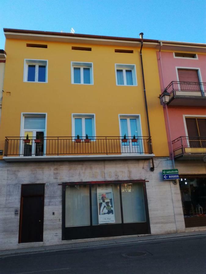 Sogni D'Arte Hotel Romagnano Sesia Buitenkant foto