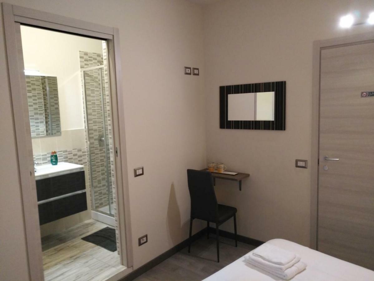Sogni D'Arte Hotel Romagnano Sesia Buitenkant foto