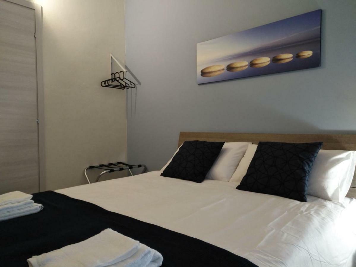 Sogni D'Arte Hotel Romagnano Sesia Buitenkant foto